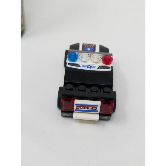 LEGO® Racers - Urban Enforcer Building Police Car Play Set 8301 - Picture 5 of 5